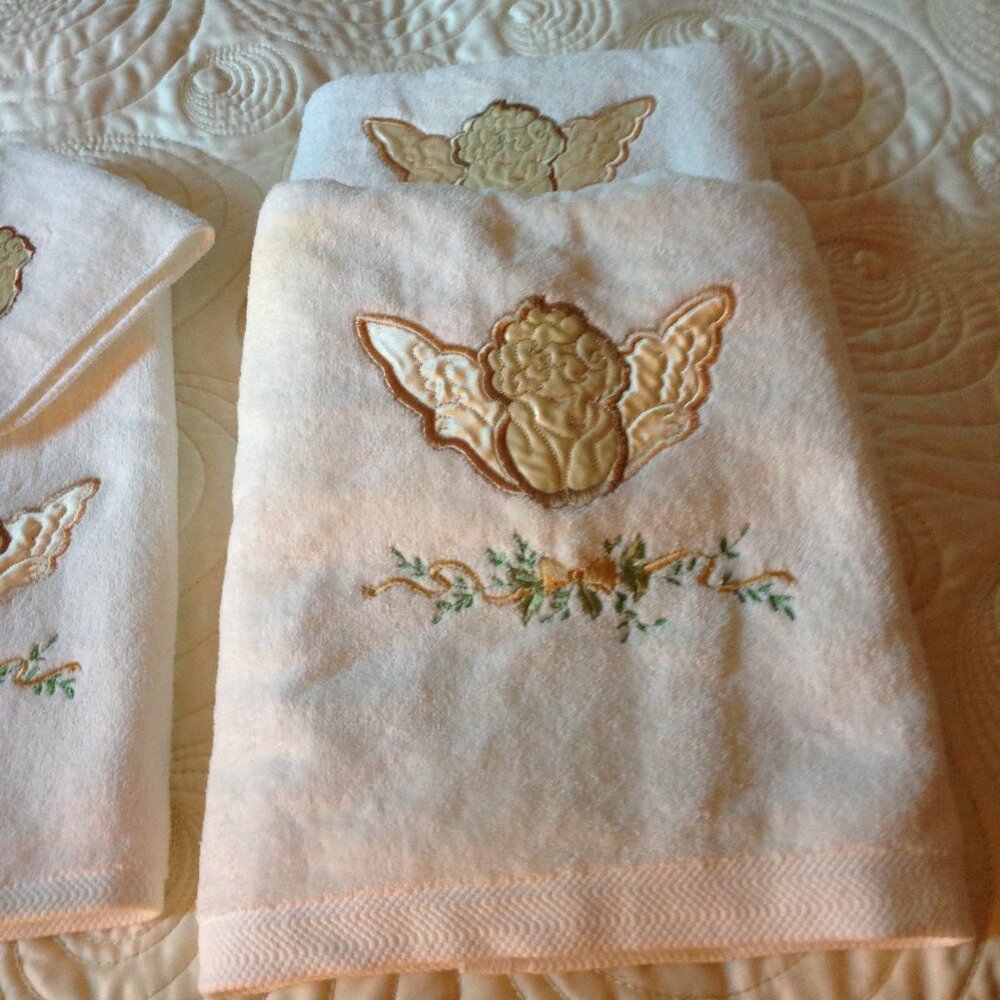 Vintage Bath Towels with Cherub Face.  NEW